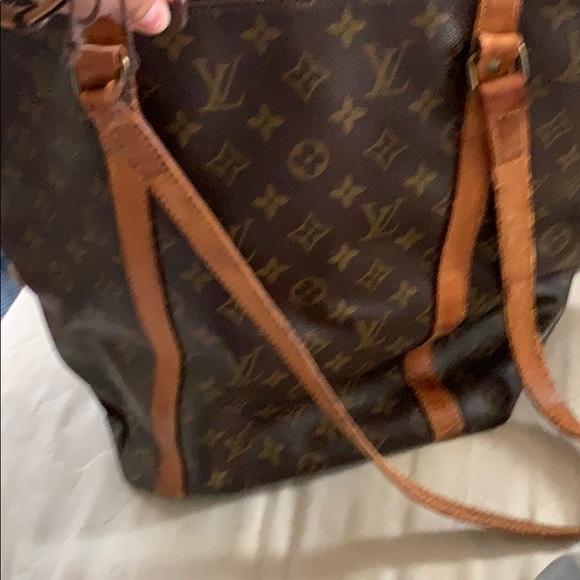 Louis Vuitton LV monagram shopping tote. - Picture 7 of 8